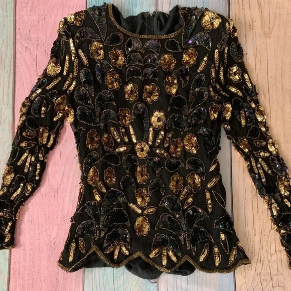 Beautiful vintage sequin long sleeve top - Picture 2 of 10